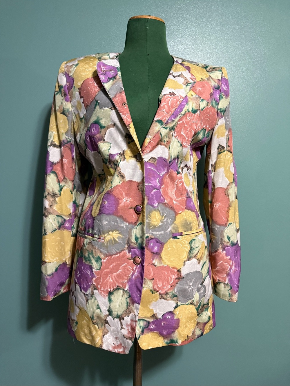 80’s/90’s London Fog collectables longline viscose floral blazer